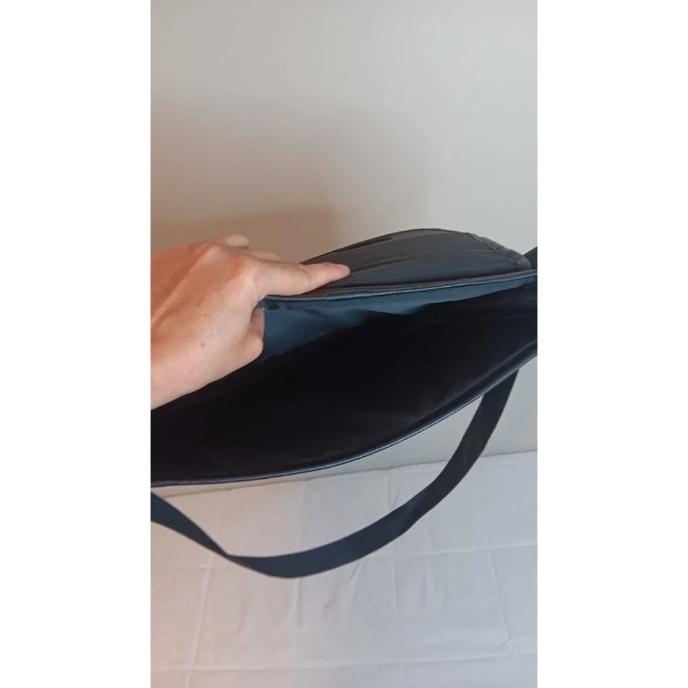 Swiss Gear Black Messenger Bag Laptop Tote